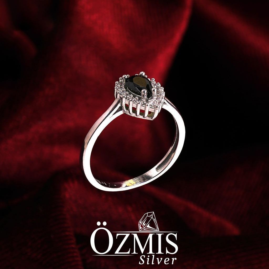 Damla Şeklinde Siyah Taşlı Gümüş Set