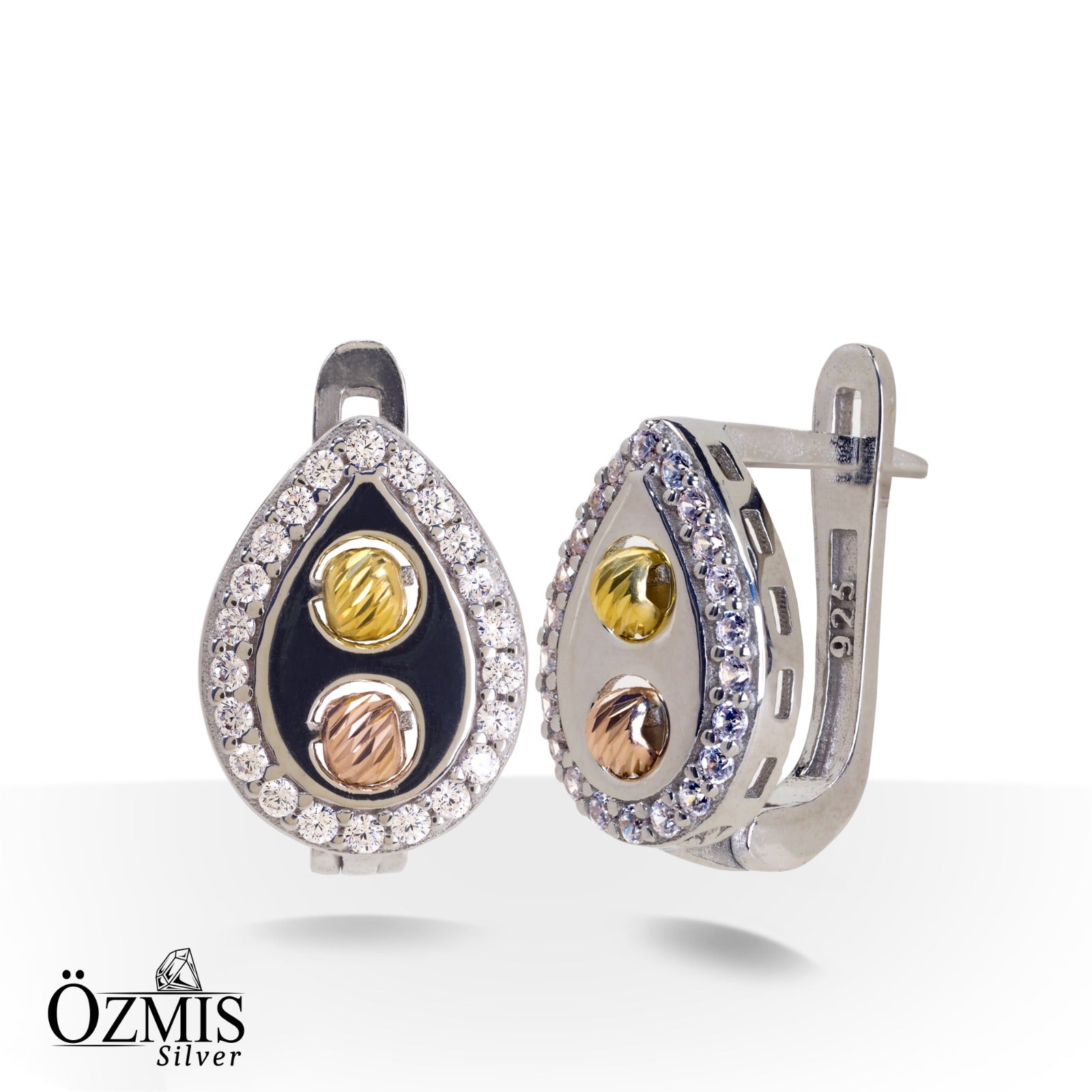 Zirkon Taş Detaylarıyla Süslenmiş Su Damlası Şeklinde Zarif Gümüş Set