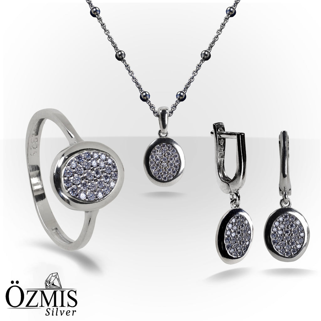 Şık ve Sade Yuvarlak Gümüş Set