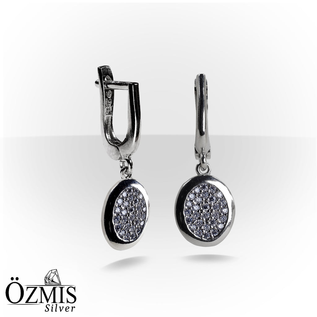 Şık ve Sade Yuvarlak Gümüş Set