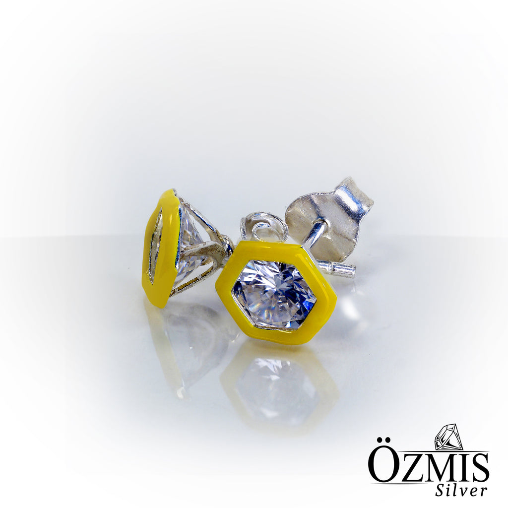 Altıgen Şeklinde Sarı Kenarlı Gümüş Küpe